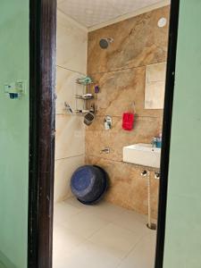 Bathroom Image of 1350 Sq.ft 3 BHK Apartment / Flat for sale in Mansarovar Jaipur for Rs. 7500000