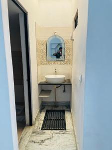 Bathroom Image of 1000 Sq.ft 1 BHK Independent House for rent in Transport Nagar Udaipur for Rs. 10600
