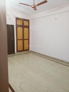 Bedroom Image of 1800 Sq.ft 3 BHK Builder Floor for rent in Sector 45 Noida for Rs. 33000