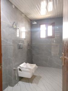 Common Bathroom Image of 3300 Sq.ft 5 BHK Builder Floor for sale in Rajendra Nagar Ghaziabad for Rs. 25500000