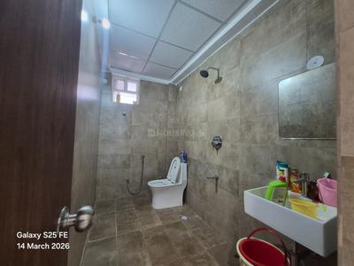 Bathroom Image of 1602 Sq.ft 3 BHK Apartment / Flat for rent in Pundag Ranchi for Rs. 25000
