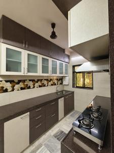 Kitchen Image of 650 Sq.ft 2 BHK Apartment / Flat for rent in Khar West Mumbai for Rs. 110000