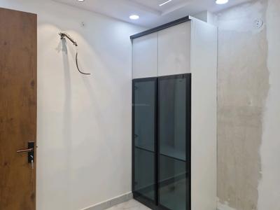 Bedroom Image of 810 Sq.ft 3 BHK Apartment / Flat for sale in Nawada New Delhi for Rs. 4900000