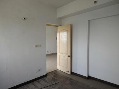 Bedroom Image of 1350 Sq.ft 3 BHK Apartment / Flat for sale in Paras Tierea, Sector 137 Noida for Rs. 10800000