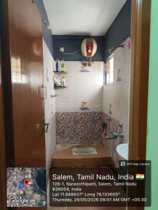 Bathroom Image of 1065 Sq.ft 2 BHK Apartment / Flat for rent in Narasothipatti Salem for Rs. 22000