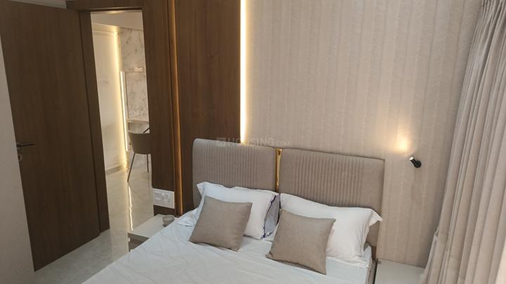 Vishrut Dresden Main Image 1