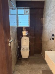 Bathroom Image of 1695 Sq.ft 3 BHK Apartment / Flat for rent in Jayanti Nagari VII Wing E F, Besa Nagpur for Rs. 28000