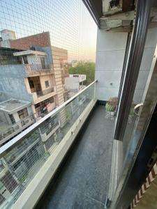 Balcony Image of 1000 Sq.ft 2 BHK Builder Floor for sale in Ramesh Nagar New Delhi for Rs. 15200000