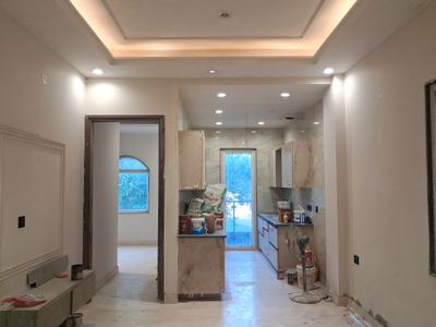 Living Room Image of 900 Sq.ft 3 BHK Builder Floor for sale in Paschim Vihar New Delhi for Rs. 19000000