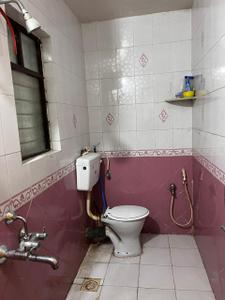 Bathroom Image of 1500 Sq.ft 3 BHK Apartment / Flat for rent in Tirupati Campus, Tingre Nagar Pune for Rs. 45000