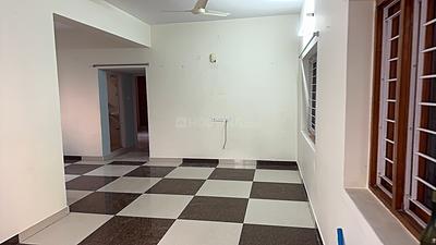 Living Room Image of 1300 Sq.ft 2 BHK Apartment / Flat for rent in Hitech City Hyderabad for Rs. 35000