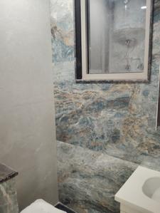 Bathroom Image of 1500 Sq.ft 3.5 BHK Independent House for rent in Saket RWA, Saket New Delhi for Rs. 225000