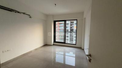 Hall Image of 3230 Sq.ft 4 BHK Apartment / Flat for sale in Adani Paarijat, Shantigram Ahmedabad for Rs. 22000000