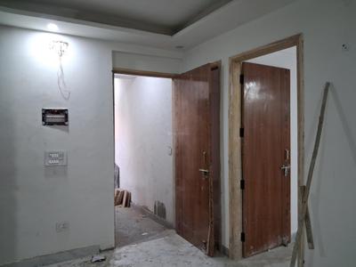 Living Room Image of 1050 Sq.ft 2 BHK Apartment / Flat for sale in Sector 49 Noida for Rs. 4100000