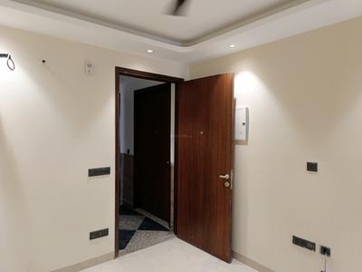 Living Room Image of 1000 Sq.ft 2 BHK Apartment / Flat for sale in Freedom Fighters Enclave New Delhi for Rs. 6000000