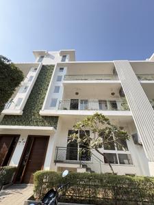 Image of 1093 Sq.ft 2.5 BHK Builder Floor for sale in Central Park Flamingo Floors, Sector 32, Sohna for Rs. 14000000