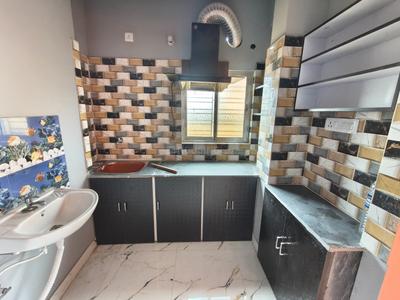 Kitchen Image of 810 Sq.ft 2 BHK Apartment / Flat for sale in Subhash Nagar Kolkata for Rs. 3200000
