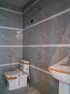 Common Bathroom Image of 1000 Sq.ft 2 BHK Apartment / Flat for sale in Skyline Dev Residency, Sector 104 Noida for Rs. 4850000