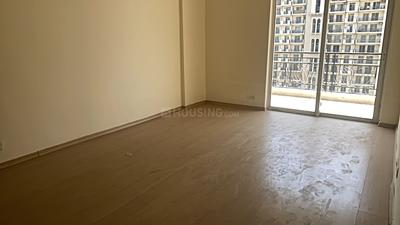 Bedroom Image of 1945 Sq.ft 3.5 BHK Apartment / Flat for sale in DLF Express Greens, Manesar Gurgaon for Rs. 13700000