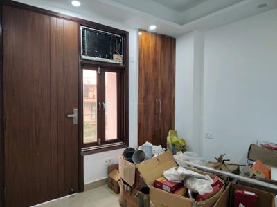 Bedroom Image of 1000 Sq.ft 2 BHK Apartment / Flat for sale in Neb Sarai New Delhi for Rs. 5000000