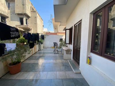 Balcony Image of 3500 Sq.ft 6 BHK Independent House for sale in Saiyed Vasna Vadodara for Rs. 35000000