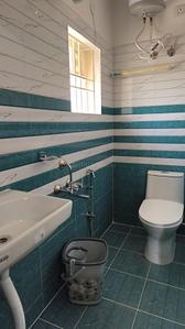 Bathroom Image of 600 Sq.ft 1 BHK Builder Floor for rent in Mahadevapura Bengaluru for Rs. 27500