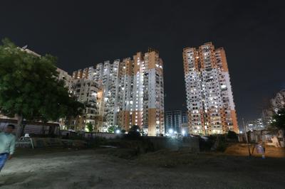 Image of 995 Sq.ft 2 BHK Apartment / Flat for sale in Charms Castle, Raj Nagar Extension, Ghaziabad for Rs. 6500000