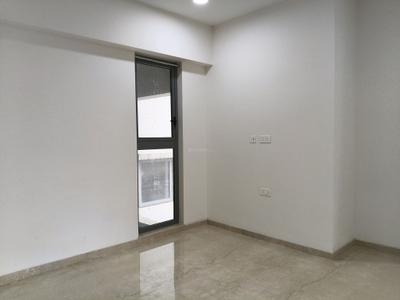 Bedroom Image of 1000 Sq.ft 2 BHK Apartment / Flat for rent in Runwal Centre, Chembur Mumbai for Rs. 75000