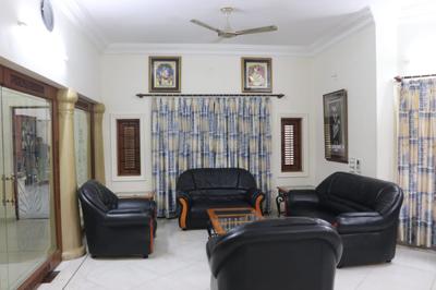 Hall Image of 2970 Sq.ft 5 BHK Villa for sale in Satellite Ahmedabad for Rs. 225100000
