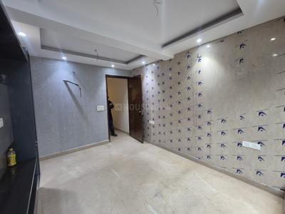 Bedroom Image of 1500 Sq.ft 3 BHK Builder Floor for sale in Mansarover Garden New Delhi for Rs. 26000000