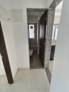 Bathroom Image of 550 Sq.ft 1 BHK Apartment / Flat for rent in Shree Naman Premier, Andheri East Mumbai for Rs. 70000