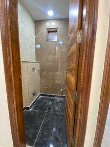 Bathroom Image of 800 Sq.ft 3 BHK Builder Floor for sale in Sector 5 Rohini New Delhi for Rs. 9500000