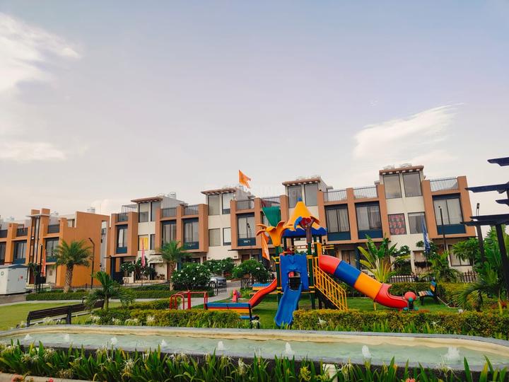 Serenity By Pumarth II Main Image 1