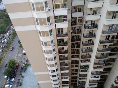 Image of 2160 Sq.ft 4 BHK Apartment / Flat for sale in Saya Zenith, Indirapuram, Ghaziabad for Rs. 33000000