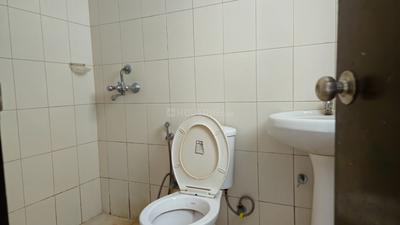 Bathroom Image of 1300 Sq.ft 3 BHK Apartment / Flat for sale in Puri Pratham, Sector 84 Faridabad for Rs. 11800000
