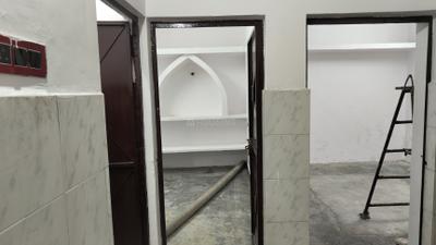 Bedroom Image of 800 Sq.ft 3 BHK Builder Floor for rent in Alambagh Lucknow for Rs. 6800