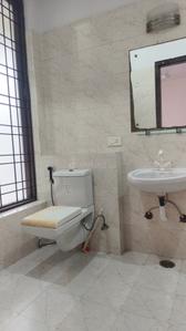 Image of 1650 Sq.ft 2 BHK Builder Floor for rent in Sector 48, Noida for Rs. 36000