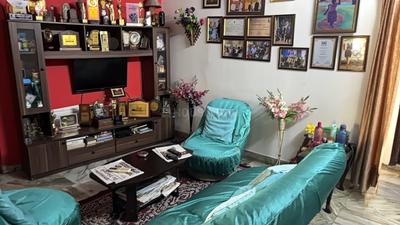 Living Room Image of 1250 Sq.ft 4 BHK Apartment / Flat for sale in Khidirpur Kolkata for Rs. 17000000