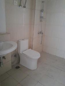 Common Bathroom Image of 1650 Sq.ft 3 BHK Apartment / Flat for sale in Orris Greenopolis, Sector 89 Gurgaon for Rs. 16200000