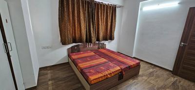 Bedroom Image of 1600 Sq.ft 2 BHK Apartment / Flat for rent in Keshav Balmukund Reflect, Randesan Gandhinagar for Rs. 19500