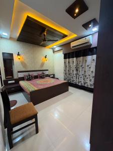 Hall Image of 1225 Sq.ft 2 BHK Apartment / Flat for rent in Darshanam Central Park, Sayajiganj Vadodara for Rs. 30000