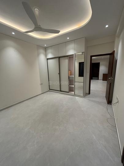 Cambridge Layout, Halasuru Bedroom 1