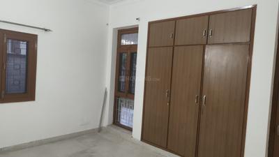 Image of 2000 Sq.ft 3 BHK Independent House for rent in Sector 14, Gurgaon for Rs. 47000