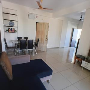 Hall Image of 727 Sq.ft 3 BHK Apartment / Flat for rent in Nirmaan One, New Gotri Vadodara for Rs. 22000