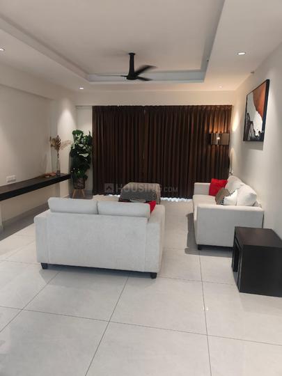 Viraj 40 Hyde Park Main Image 1