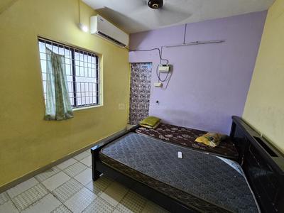 Bedroom Image of 631 Sq.ft 1 RK Apartment / Flat for rent in VGP Baby Nagar, Velachery Chennai for Rs. 16000