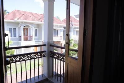Balcony Image of 3500 Sq.ft 4 BHK Villa for rent in Meridian The Sovereign, Panangad Kochi for Rs. 75000