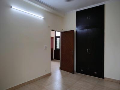Bedroom Image of 1100 Sq.ft 3 BHK Apartment / Flat for sale in Munirka New Delhi for Rs. 26000000