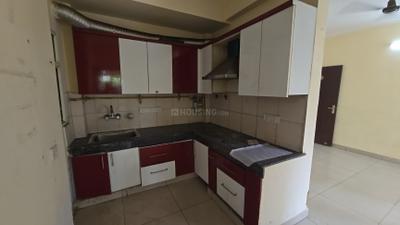 Kitchen Image of 910 Sq.ft 2 BHK Apartment / Flat for rent in Panchsheel Hynish, Noida Extension Greater Noida for Rs. 18500