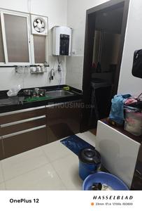 Kitchen Image of 1000 Sq.ft 3 BHK Apartment / Flat for sale in Mantra 29 Gold Coast, Dhanori Pune for Rs. 12500000